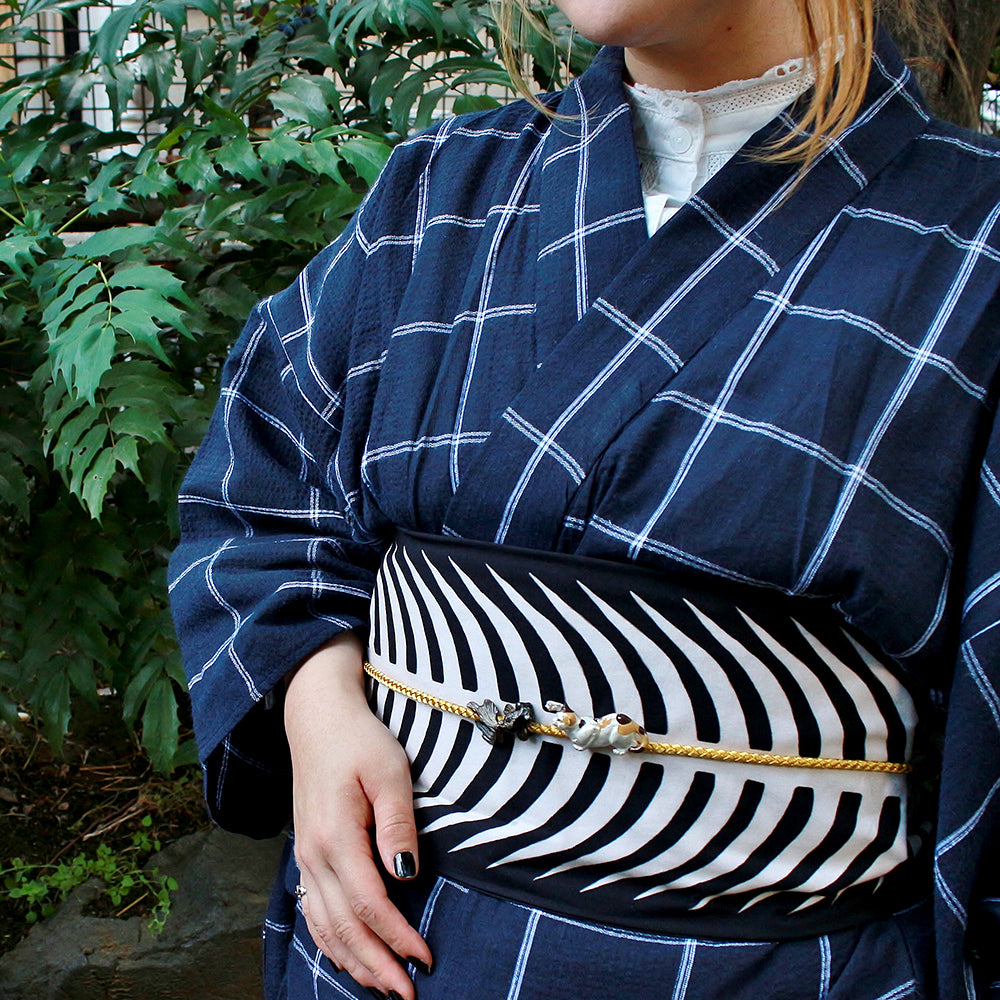 数-SUU-悪戯三毛 帯留め / 帯留め※専用豪華ボックス入り