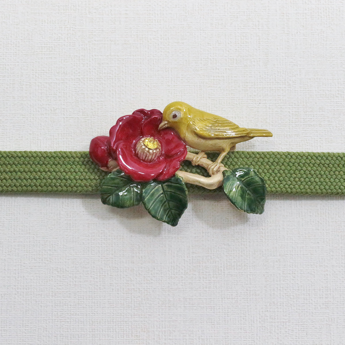 数-SUU-椿とメジロ帯留め / 帯留め※専用豪華ボックス入り