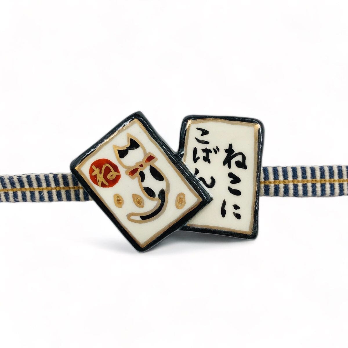 GO!FUKU 五福 帯留 カルタ 猫に小判 帯留 GO!FUKU 五福 ハチワレ