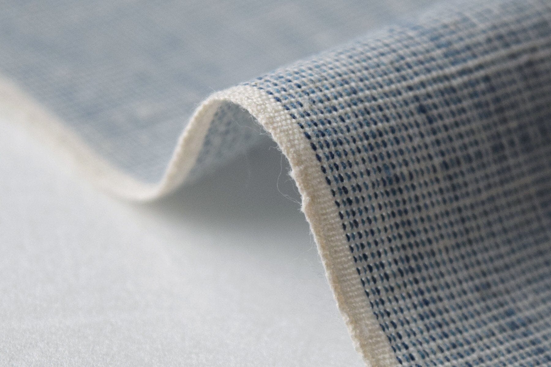 池沼織工房 遠州棉紬 みぞれ アオ×シロ ※メートル売り(1=1m) fabric 池沼織工房 千織