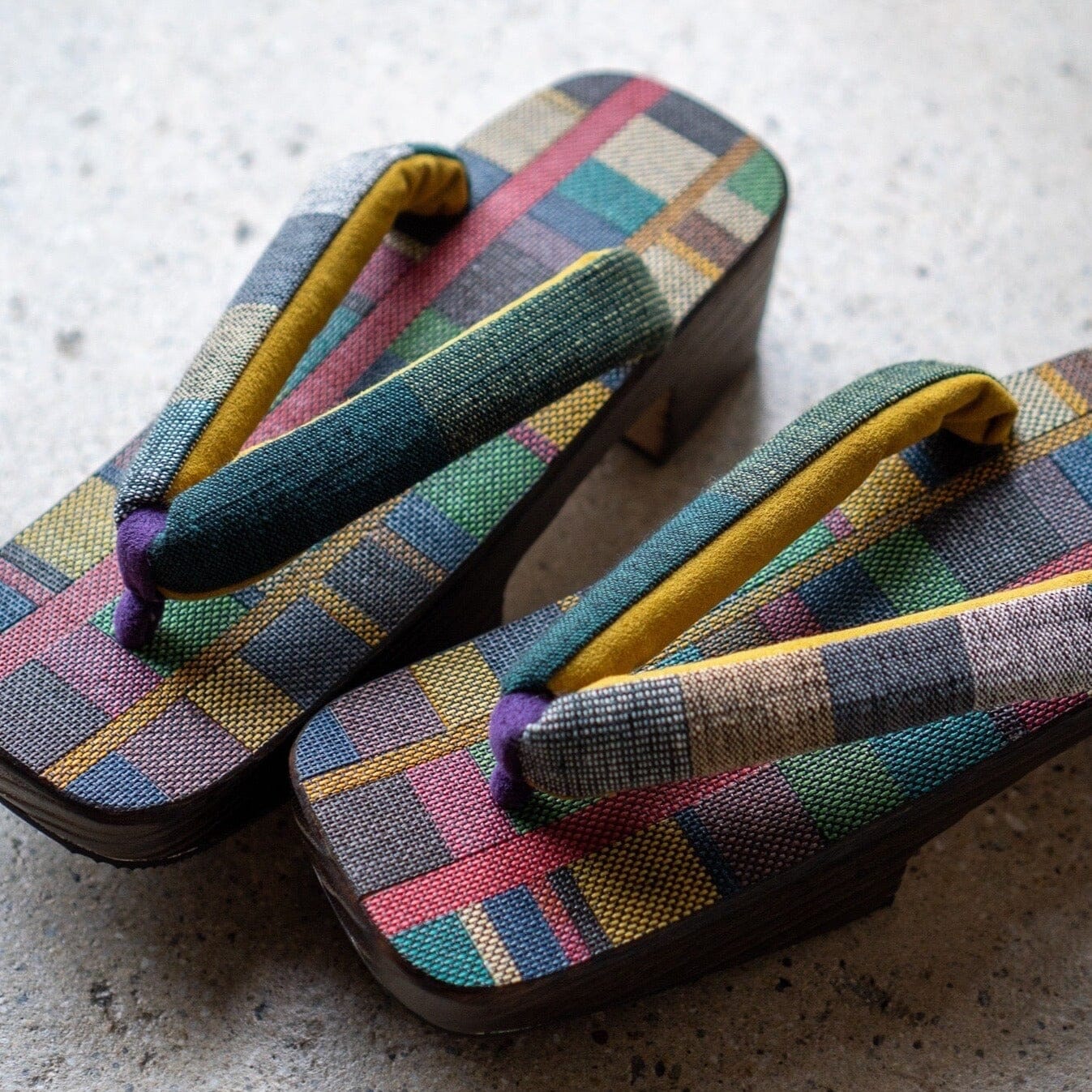 大和屋履物店 女性用下駄 サイズ大 宮部木履•一六八堂オリジナル鼻緒(遠州棉紬:綿麻 縞) 下駄 大和屋履物店