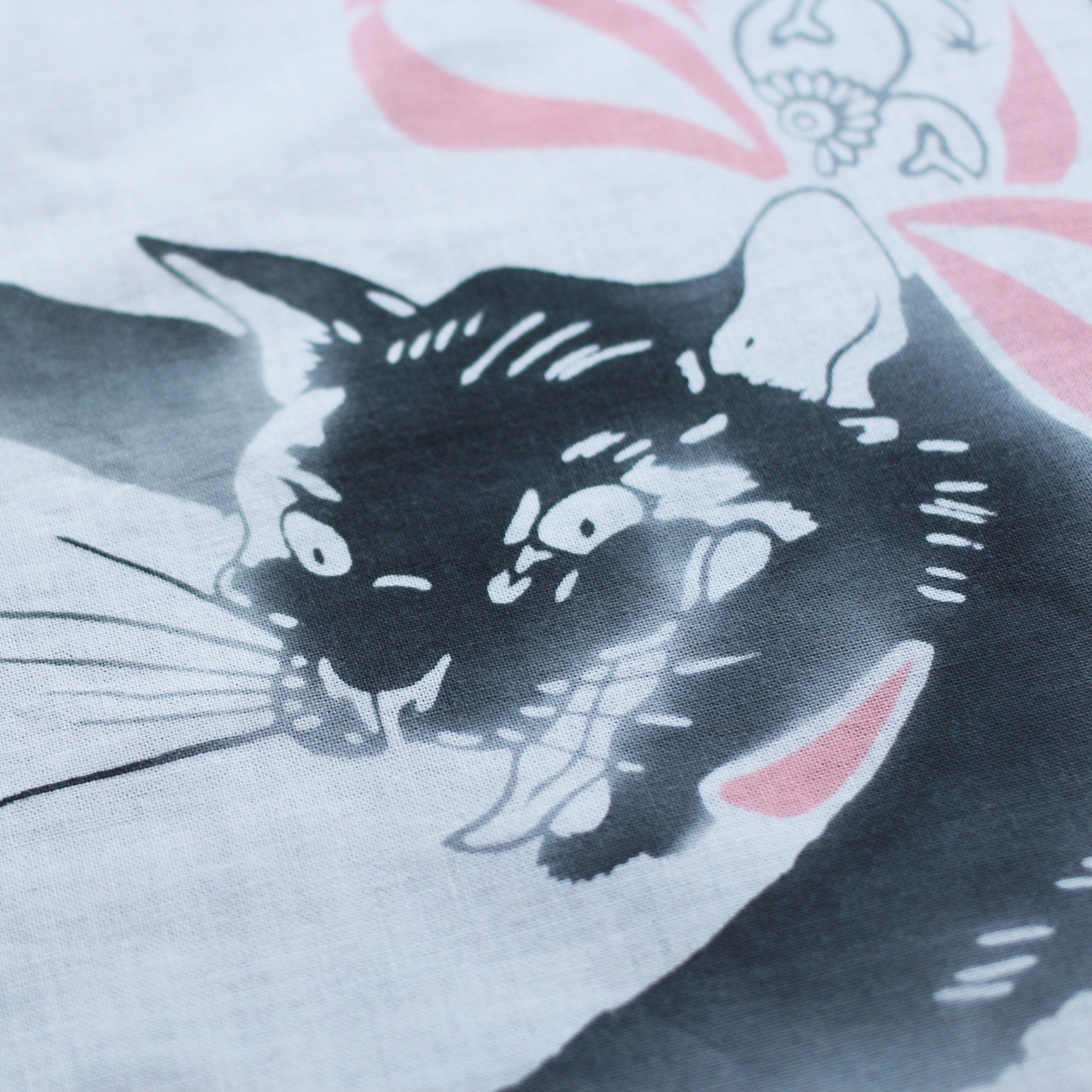 新江戸染謹製 干支てぬぐい<猫に鈴つけちゃった> てぬぐい 新江戸染 丸久商店