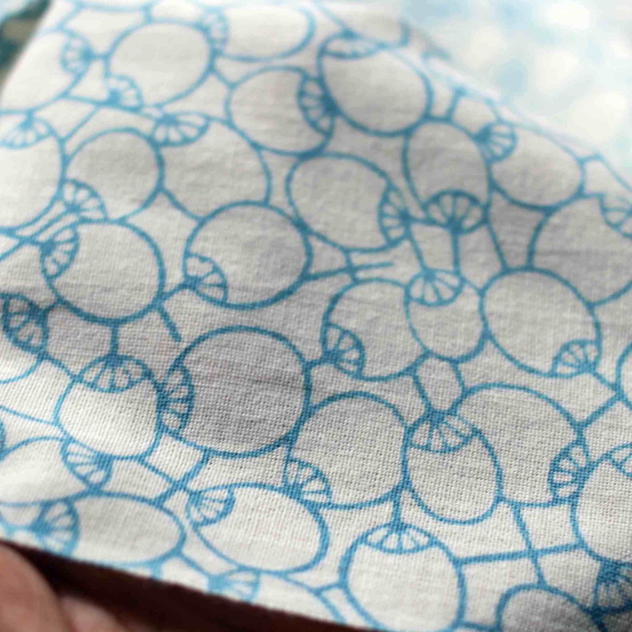 新江戸染 丸久商店 復刻てぬぐい<うちわちらし> てぬぐい 新江戸染 丸久商店 水色