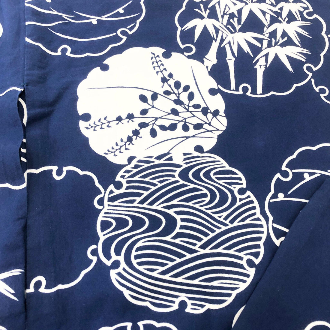 used 注染浴衣 雪輪に季節の花々 160cm 裄丈69.5cm 広衿 KIY202506-0003 浴衣 used 